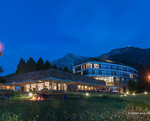 Kempinski Hotel Berchtesgaden abends