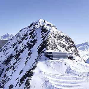 Matterhorn glacier ride: Auf das Klein Matterhorn mit neuer Seilbahn