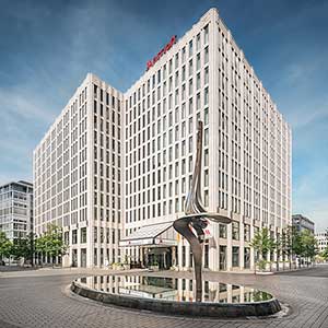 Das Berlin Marriott Hotel jetzt mit 378 neugestalteten Zimmern und Suiten